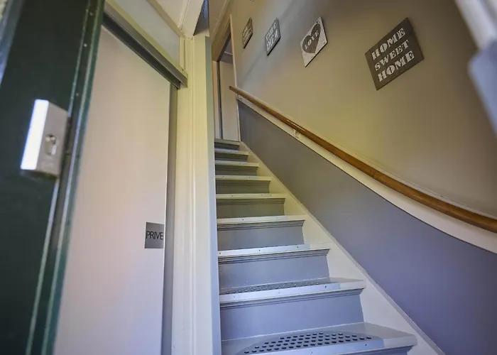 Hoevendeel Апартаменты *